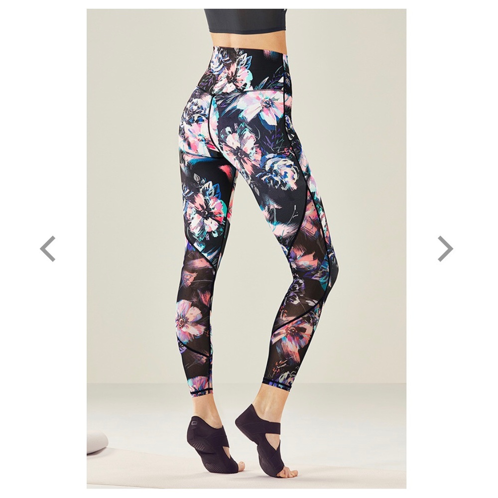 FABLETICS high waisted mesh powerform 7/8 leggings
